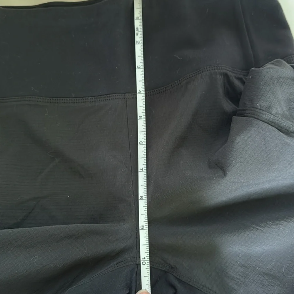 Athleta Trekkie Hybrid Crop Tight Size 2 - Picture 5 of 8